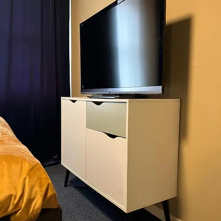 Studio Yellow Forest Apartment Drammen